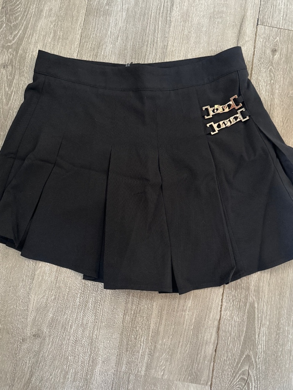 Cider black skirt